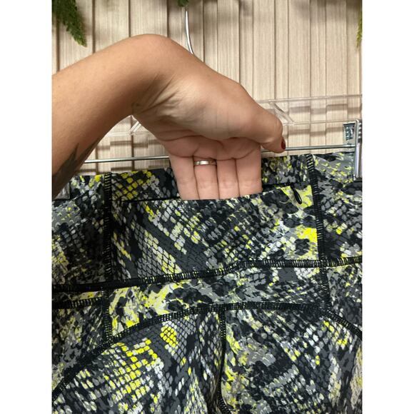 Sweaty Betty Power 7/8 Workout Leggings - Citrus Green Snake Print Size S - Picture 6 of 12